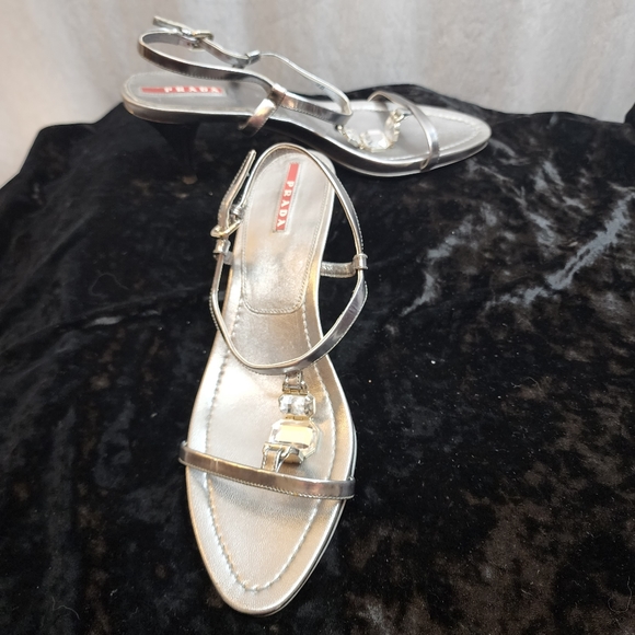 PRADA Silver Jeweled Sandals Size 10 prada 40. Made in Italy 🇮🇹 - Picture 3 of 13